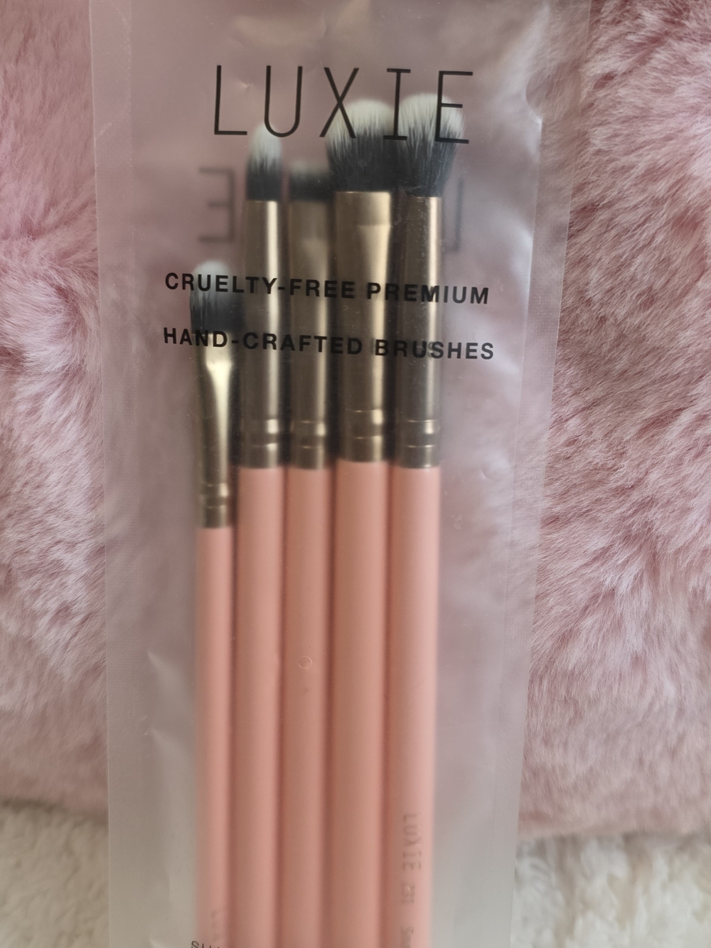Luxie Pink Eye Brush Set with Gold Ferrules - 5pc
